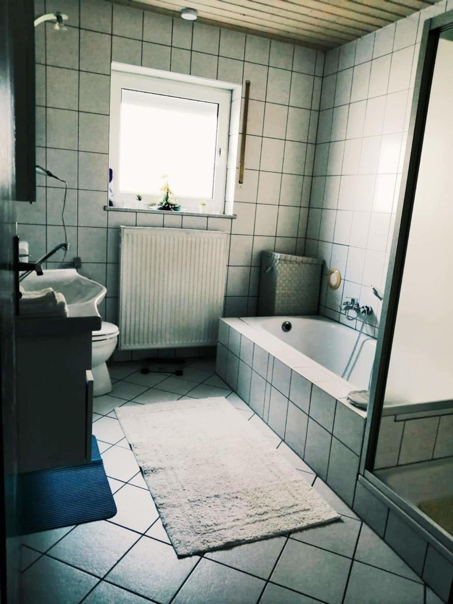 Apartmán 76 Qm Whg Im Eg Haus-Wohlfuehloase Vor Der Haustuer Gladenbach Exteriér fotografie